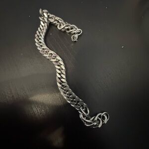 Chain bracelet